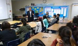 졸업반을 위한 외부강사 특강 4/9/16